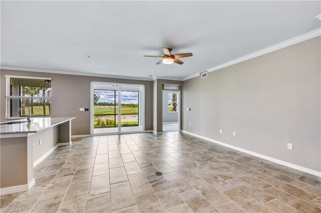Building Photo - 15927 Grassland Ln