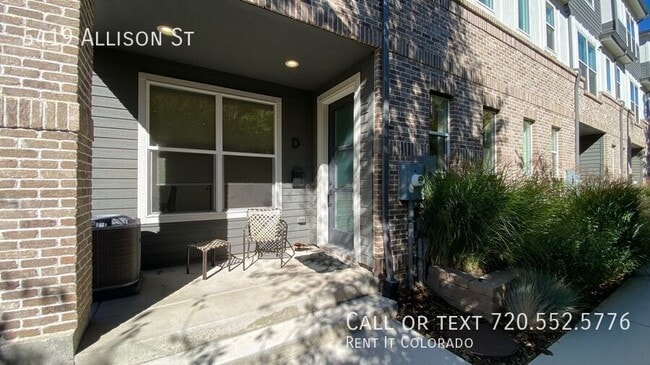 Building Photo - 5419 Allison St