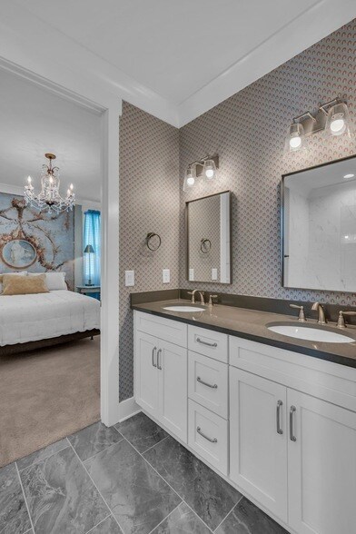 Building Photo - 5045 Kathryn Ave