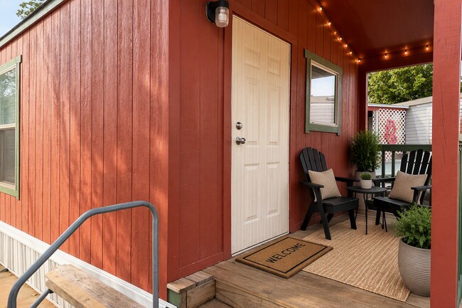 Building Photo - Tiny home, big lifestyle!