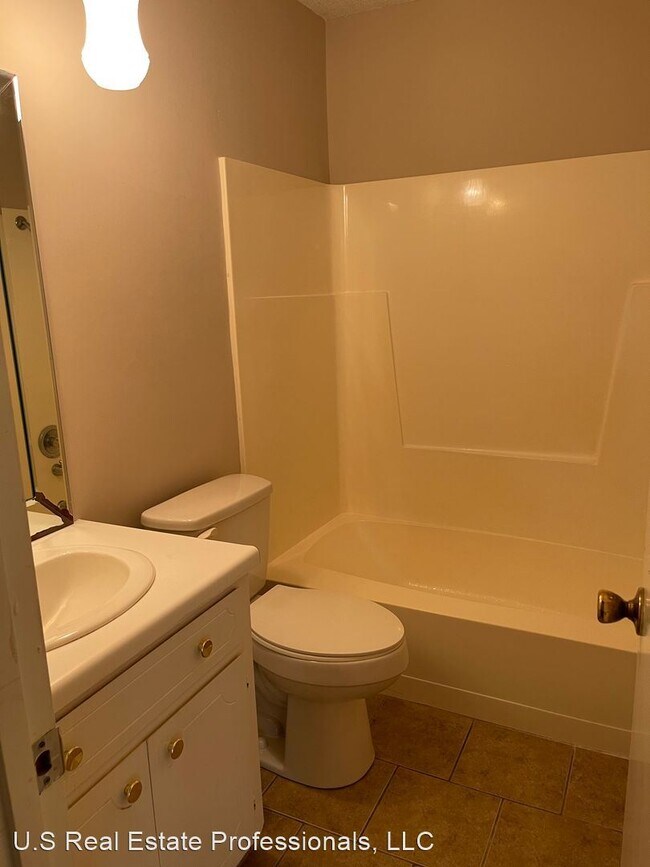 4 br, 3 bath House 200 Darsey Road 200 Darsey Rd Hinesville GA