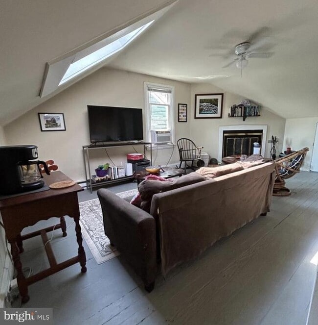 Building Photo - 4209 Pechin St