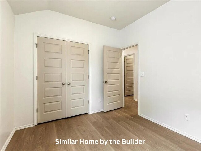 Building Photo - Cozy 2-Bed Duplex in Lawton - Move-In Ready