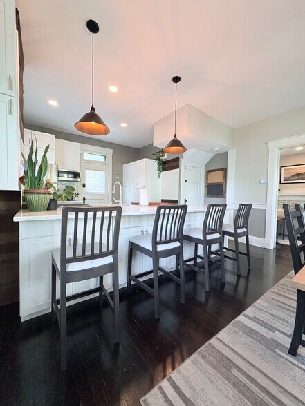 Building Photo - 2733 Willard Ave