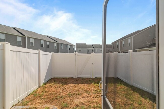 Building Photo - 415 Caldwell Loop
