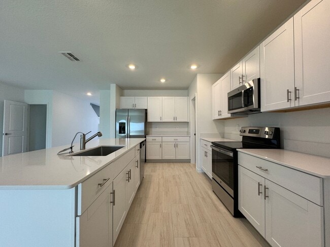 Building Photo - 11661 Radiant Shr Lp