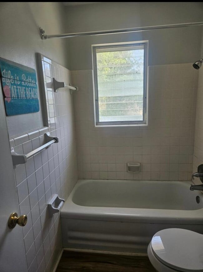 Building Photo - 5514 11th Ave S