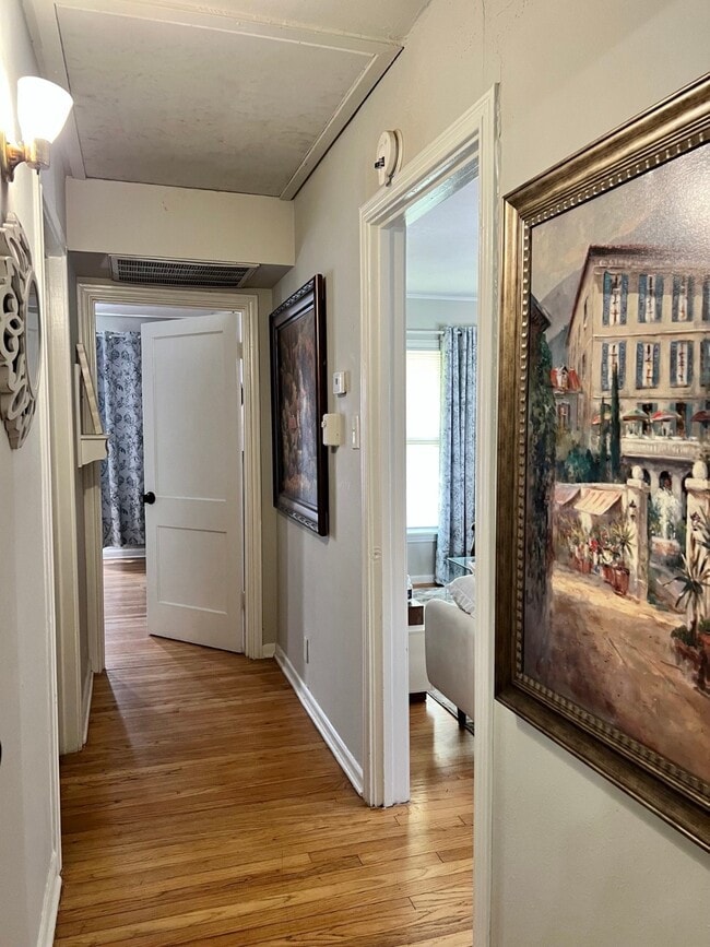 Building Photo - 7357 Brace St