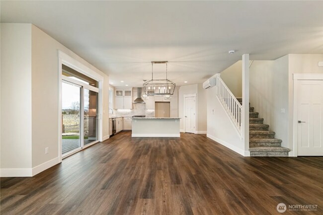 Building Photo - 5947 Ranch Lp