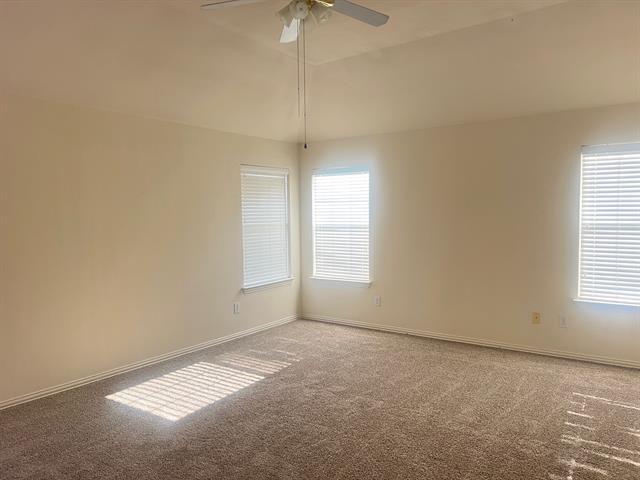Building Photo - 1413 McClure Dr
