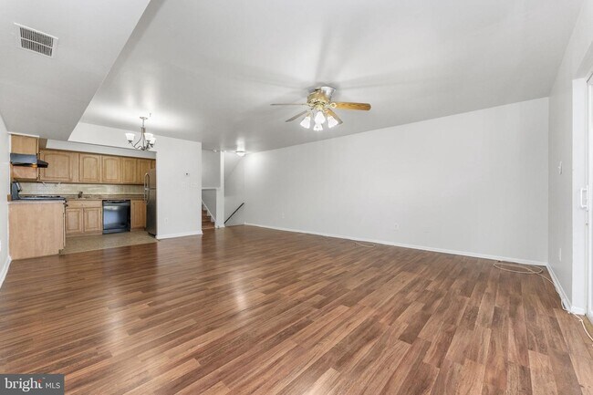Building Photo - 222 Stony Way