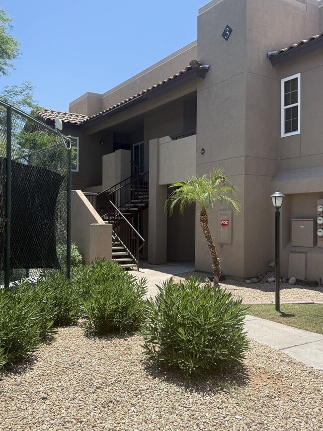 Building Photo - Fully furnished Scottsdale condo! MOVE IN SPECIAL WITH APPROVED CREDIT!