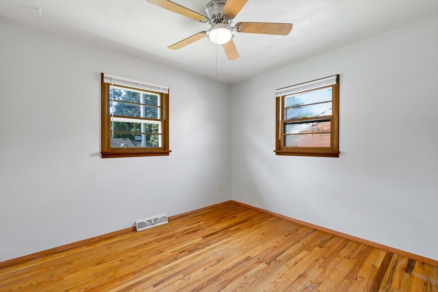 Building Photo - 243 Reasor Dr
