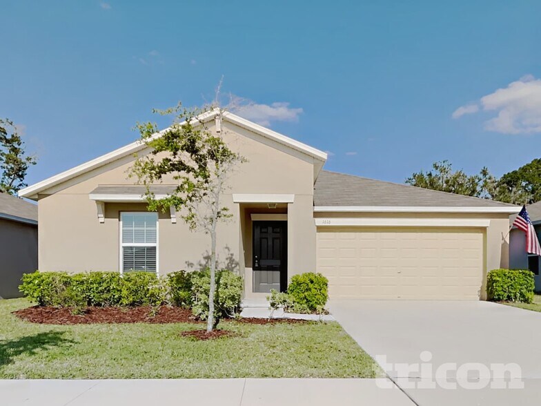 Building Photo - 1616 Broad Winged Hawk Dr