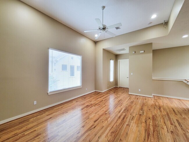 Building Photo - Elegant Gated Townhome Offering Unparallel...