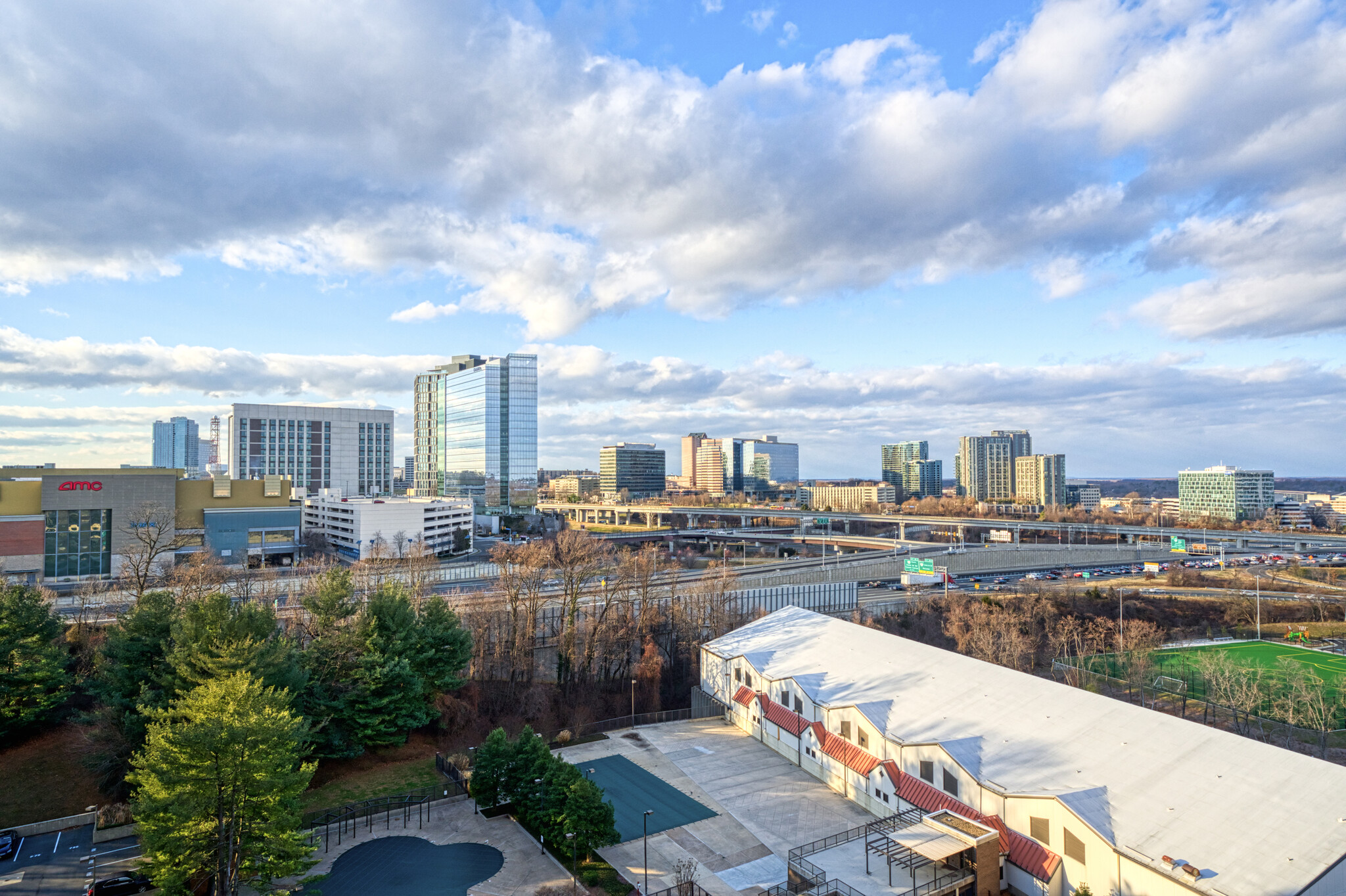 skyline views - 1800 Old Meadow Rd