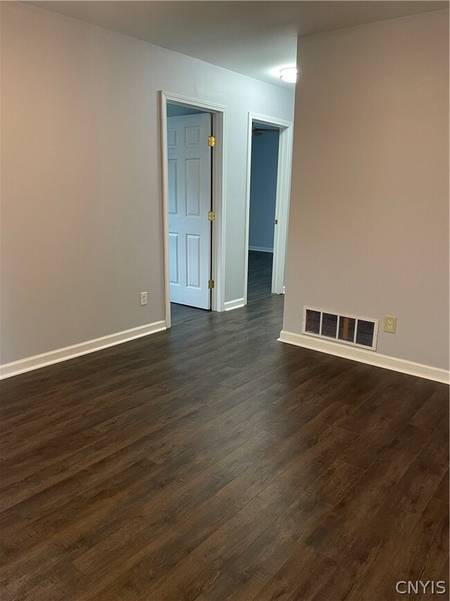 Building Photo - 203 Woolsey St
