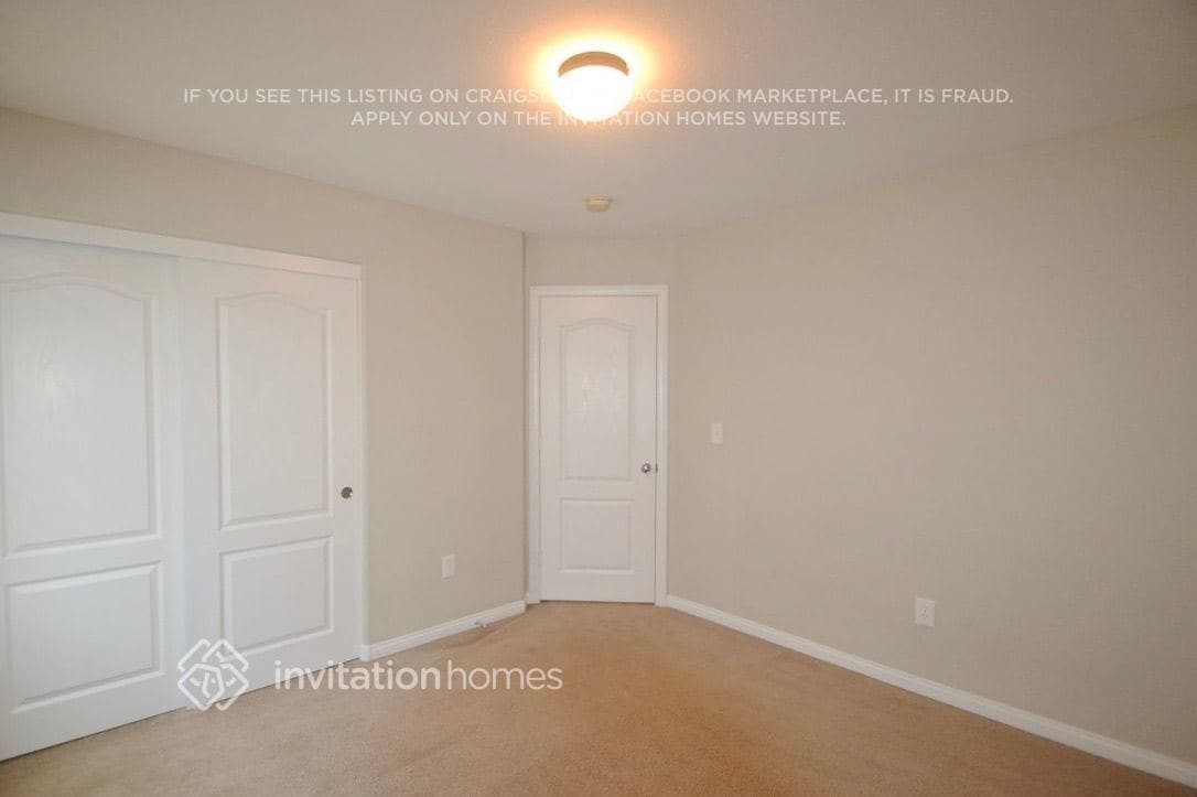 Building Photo - 10670 Cherry Ridge Ct