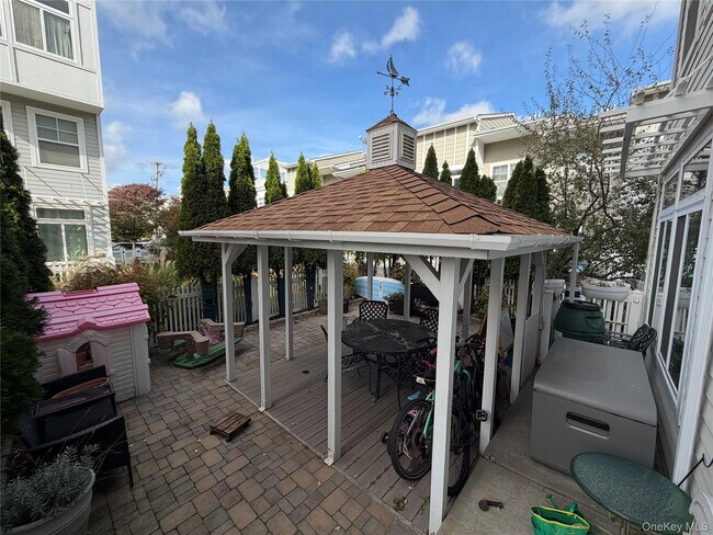 Building Photo - 2-15 Beach Breeze Ln