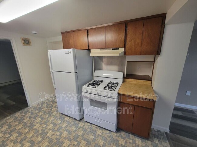 Primary Photo - 3405 Oregon Dr