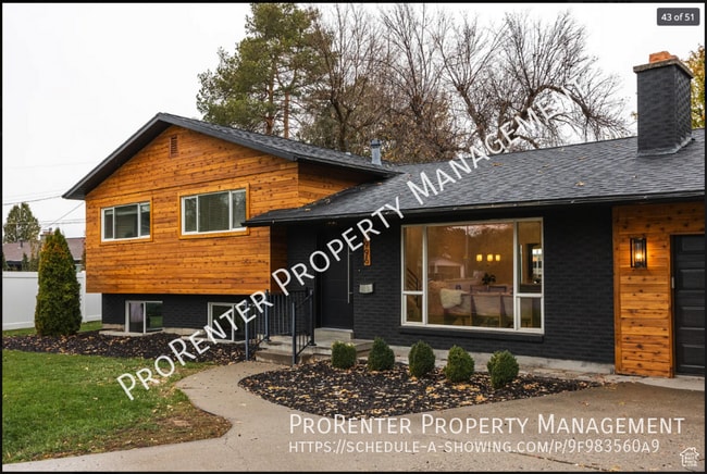 Building Photo - 4996 Moor Mont Cir