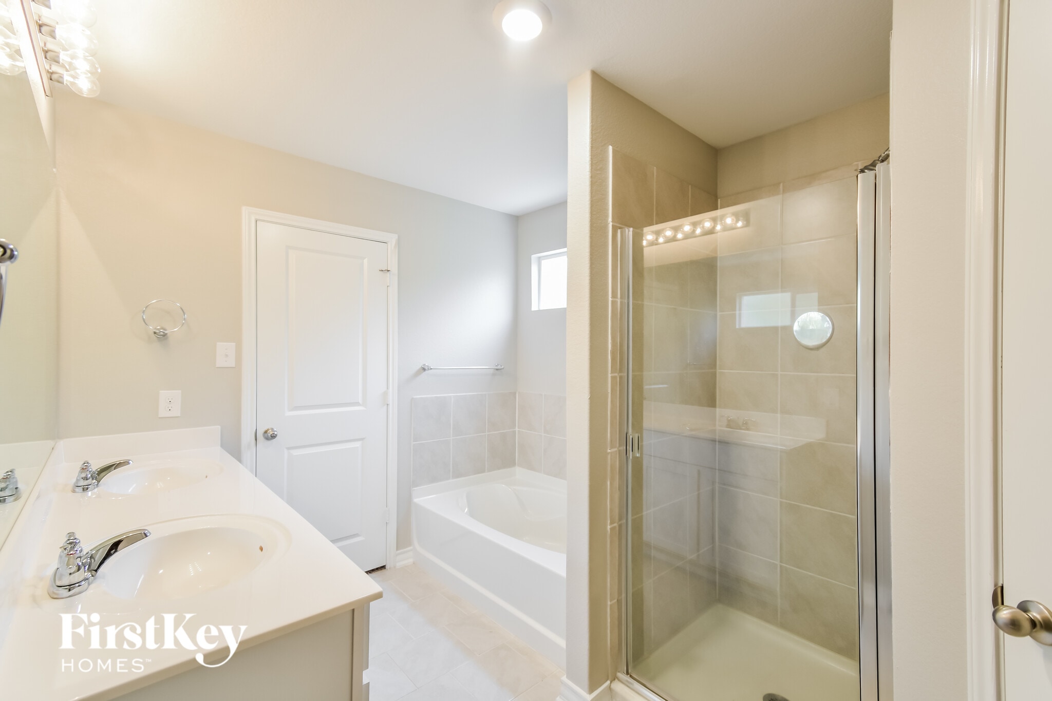 Building Photo - 6502 Hoffman Pln