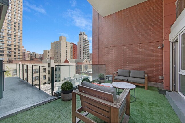Building Photo - 147 Lexington Ave