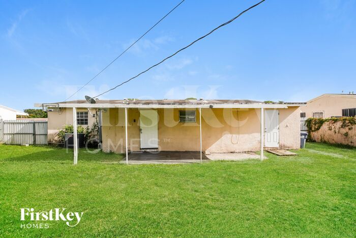 Building Photo - 3321 NW 177th Terrace