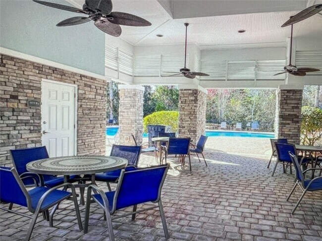 Building Photo - 96015 Stoney Dr