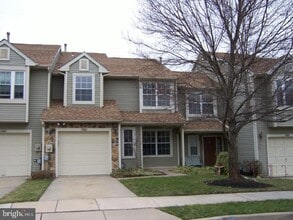 Building Photo - 402 Masters Dr