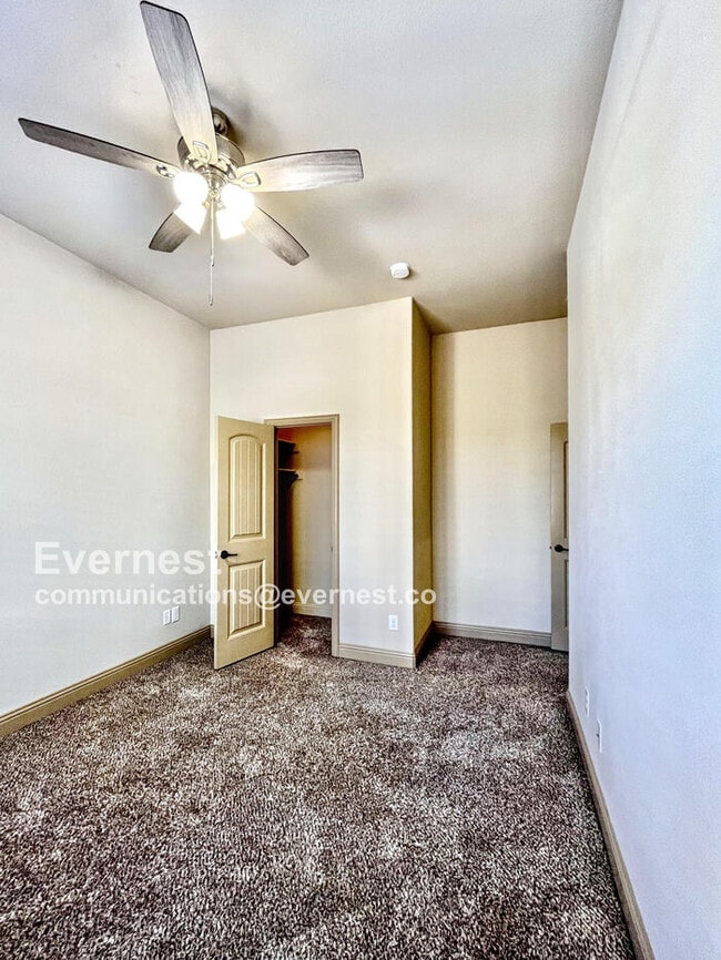Building Photo - 16709 Stillhouse Hollow Ct