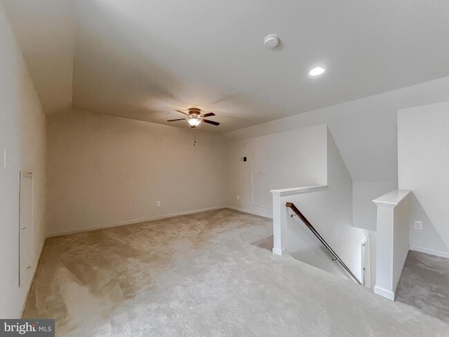 Building Photo - 44509 Gray Wolf St