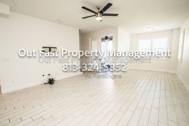 Building Photo - 4859 W Prescott St