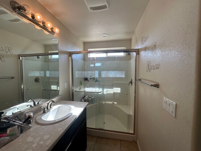 Building Photo - 1453 Rosy Dawn Ln