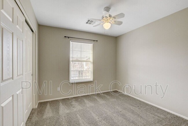 Building Photo - 8912 Ochoa St