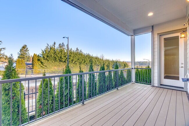 Building Photo - 11741 SW Barcelona St