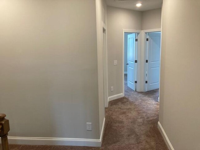 Building Photo - 543 Bistle Drive - Bev Roberts Rentals and...