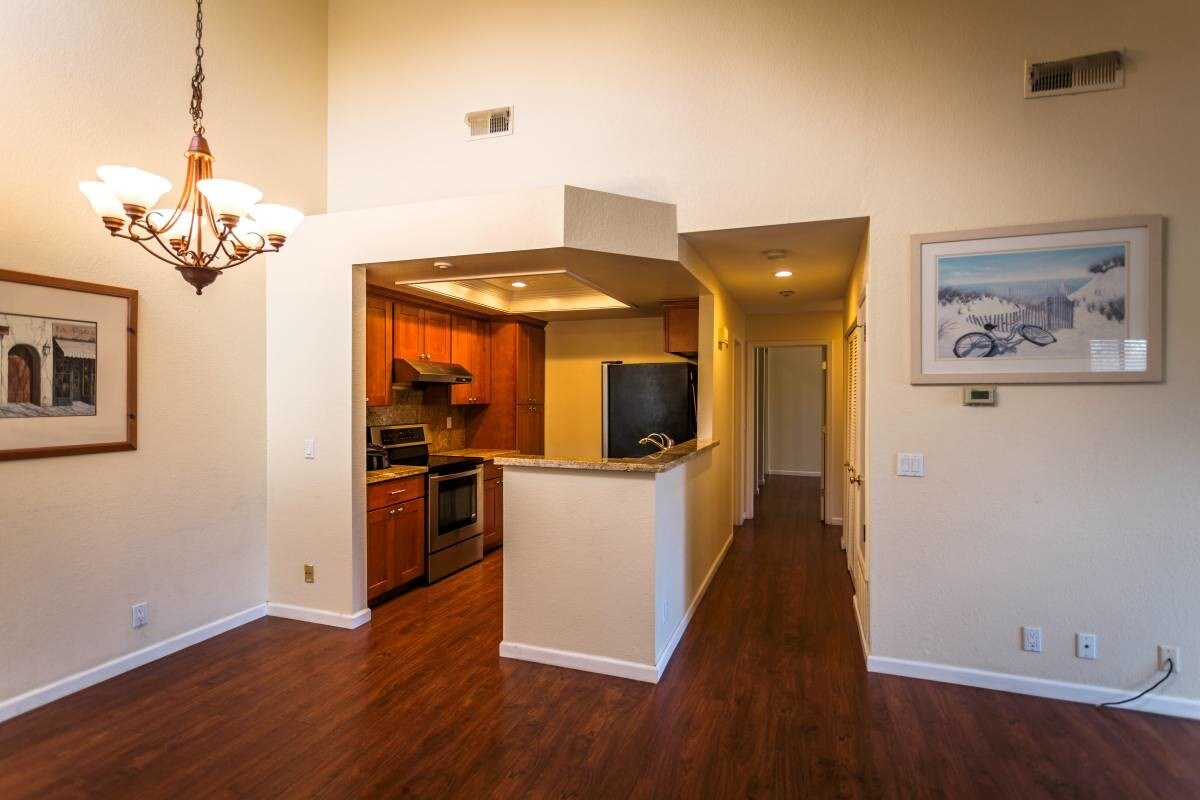 Building Photo - 6412 Buena Vista Dr
