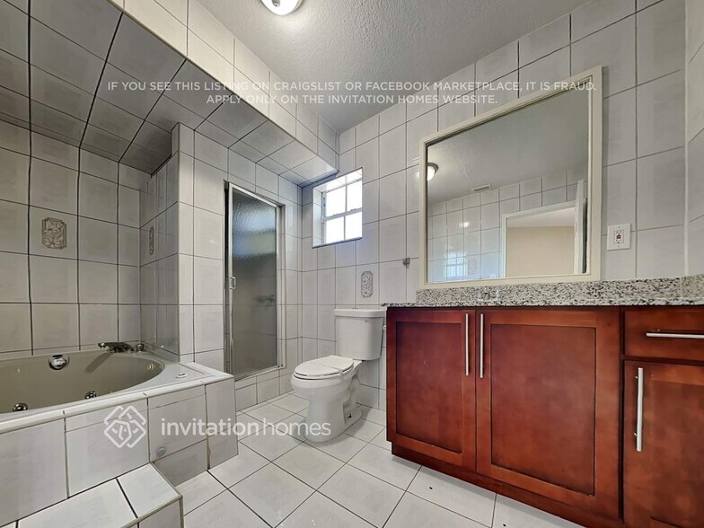 Building Photo - 12900 SW 191st Terrace