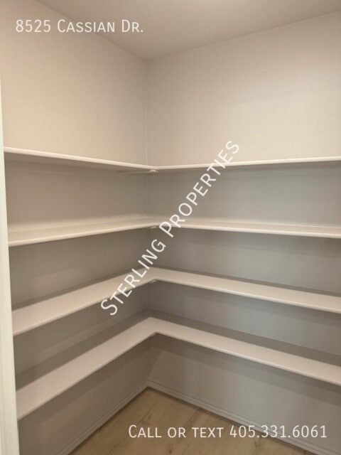 Building Photo - 8525 Cassian Dr