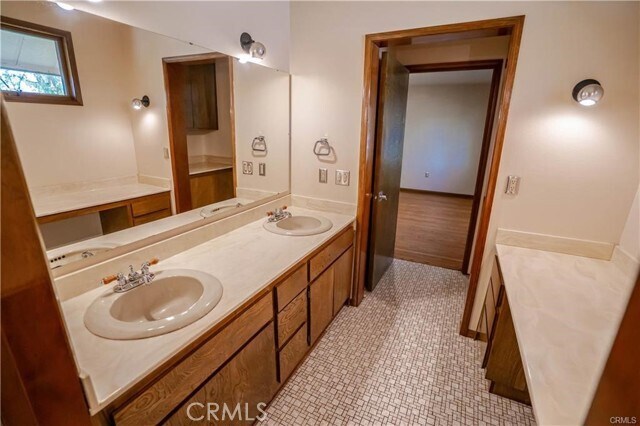 Building Photo - 34155 Castlehaven Rd