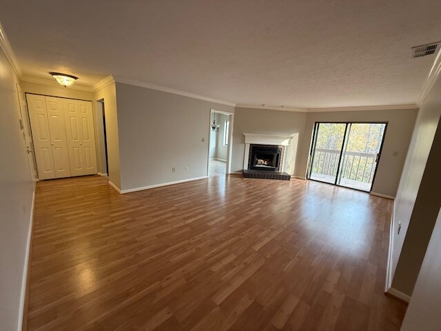 Building Photo - 3645 Kohn Dr