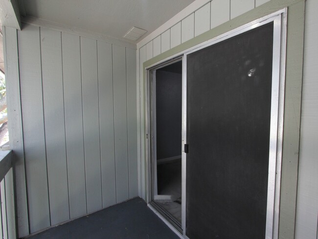 Building Photo - 260 El Dorado Blvd