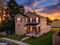 Building Photo - 337 E Kleinhans St