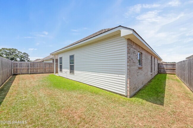 Building Photo - 218 Peppercorn Wy