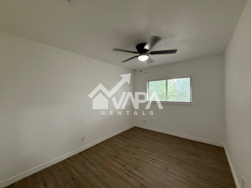 Building Photo - 4743 Swann Ln