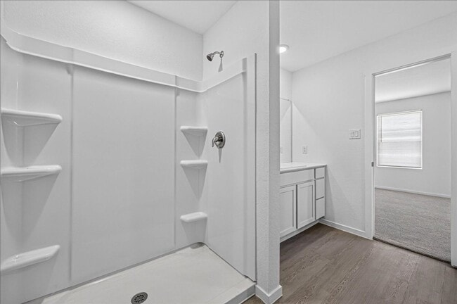 Building Photo - 1314 Lady Yoli St