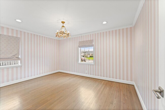 Building Photo - 6158 Burgoyne Rd