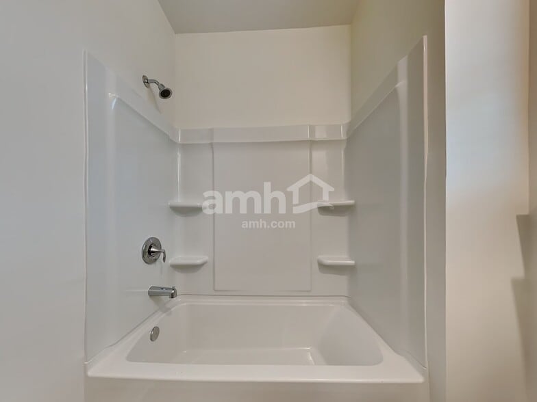 Building Photo - 5292 Blue Mountain Dr