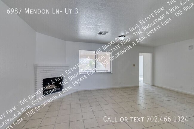 Building Photo - 6987 Mendon Ln